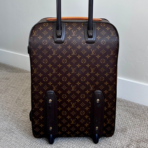 Louis Vuitton Monogram Pegase 60 Rolling Luggage - Picture 2 of 16